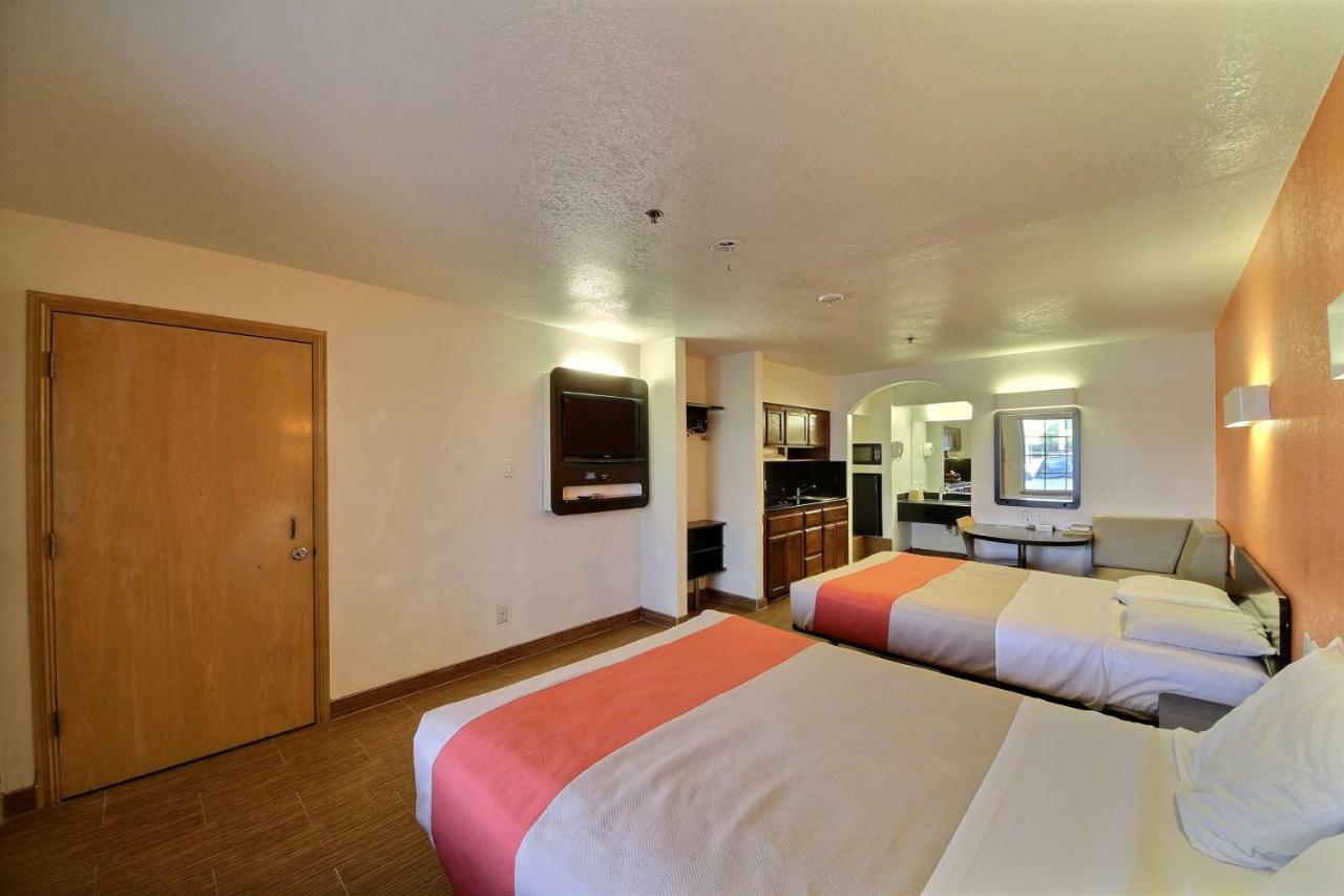 Motel 6-Edinburg, Tx Экстерьер фото